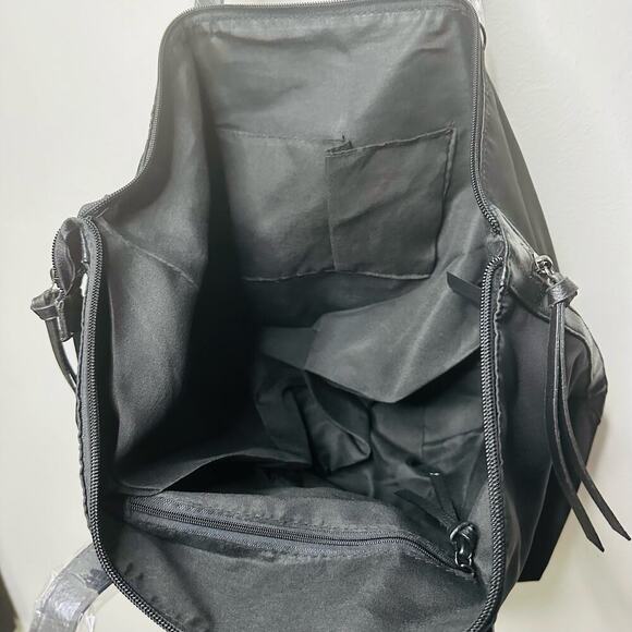 NWT BOTKIER New York Bond Black Nylon Oversized Compartment Tote Handbag - Picture 3 of 9